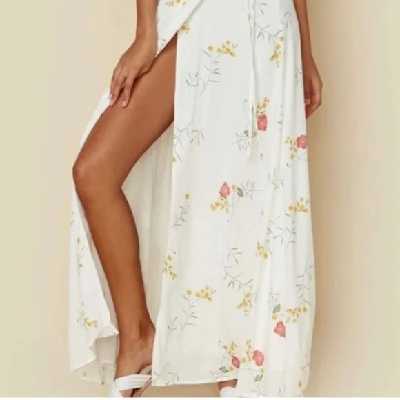 CAPULET | S | Josephine Wrapped White Maxi Dress - Picture 6 of 15